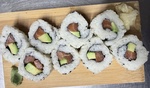 Tuna & Avocado Norimaki